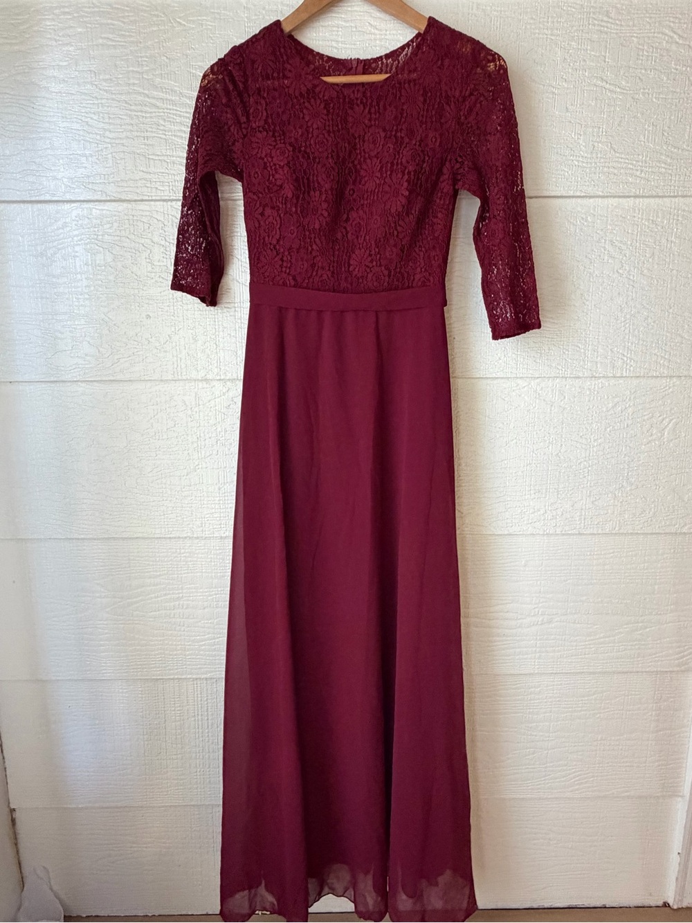 Baby online Dress Burgundy Lace Chiffon Maxi Bridesmaid Dress Size Small